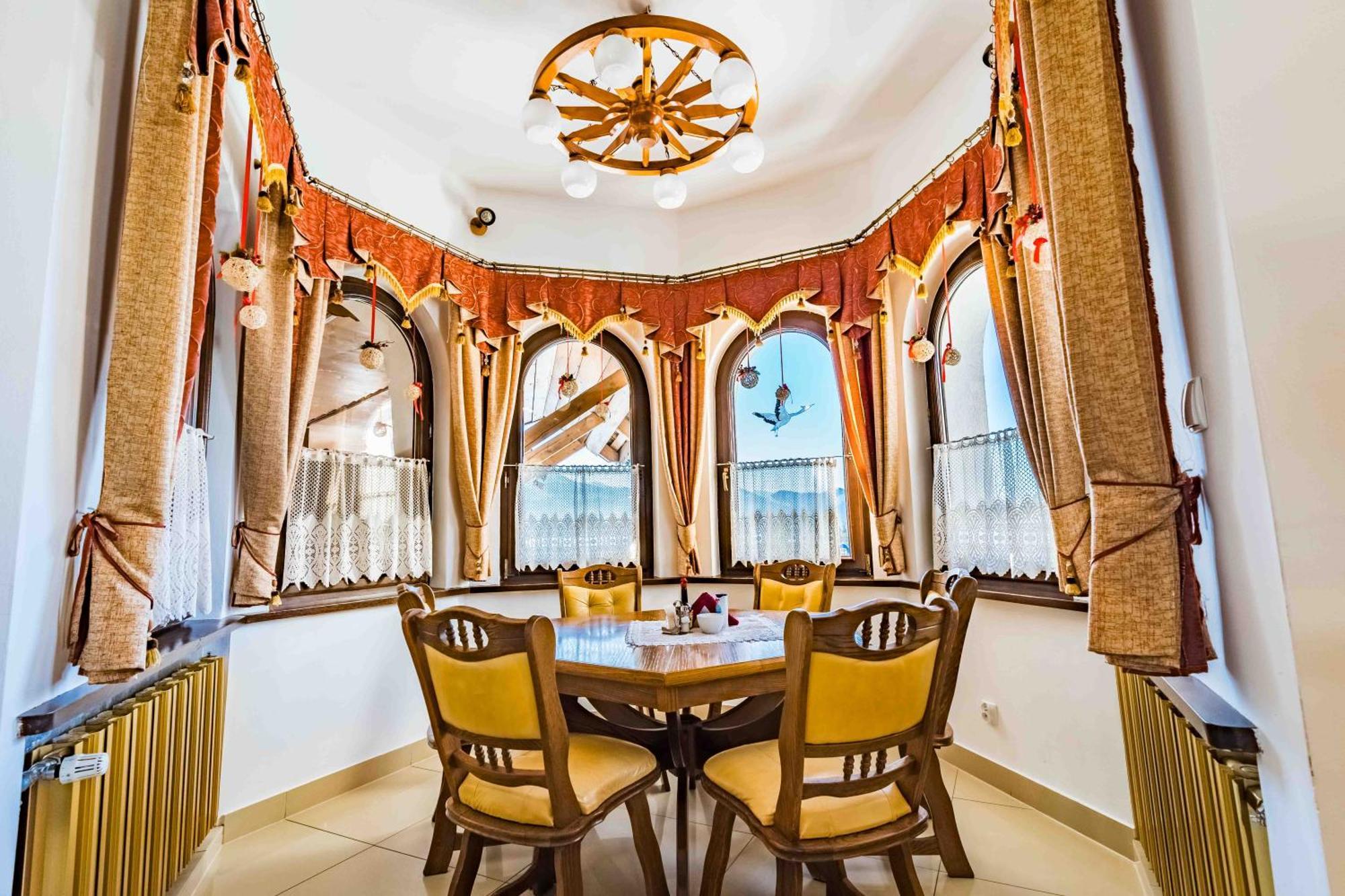 كوشتيليسكا Gorski Palacyk Kompleks Obiektow المظهر الخارجي الصورة